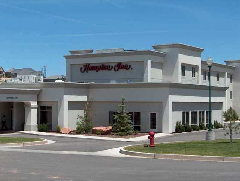 Hampton Inn Сідар-Сіті Екстер'єр фото